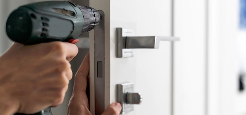 Locksmith For Lock Replacement Near Me in Pelham Manor, NY