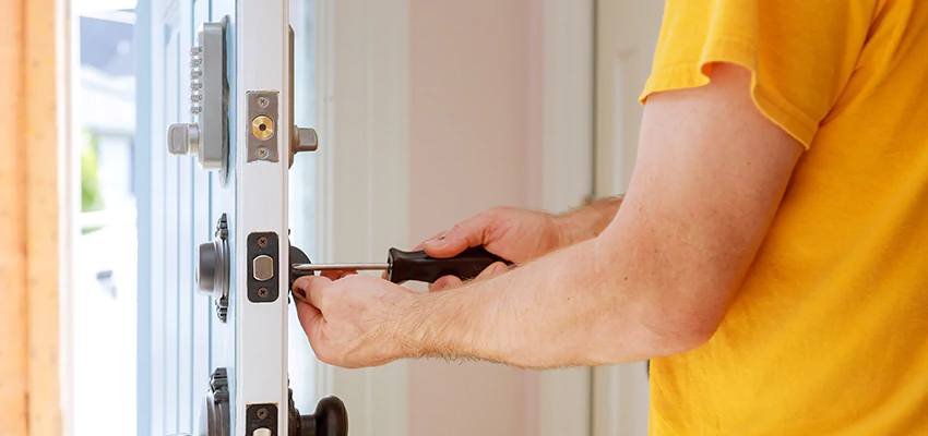 Eviction Locksmith For Key Fob Replacement Services in Pelham Manor, NY