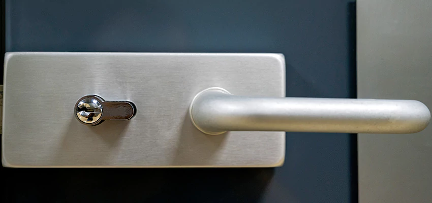 Change Patio Door Locks in Pelham Manor, New York